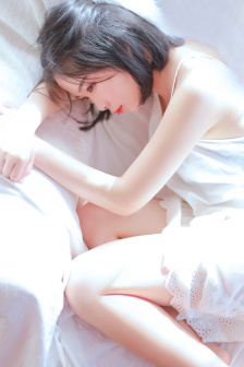 小魔女蒙娜